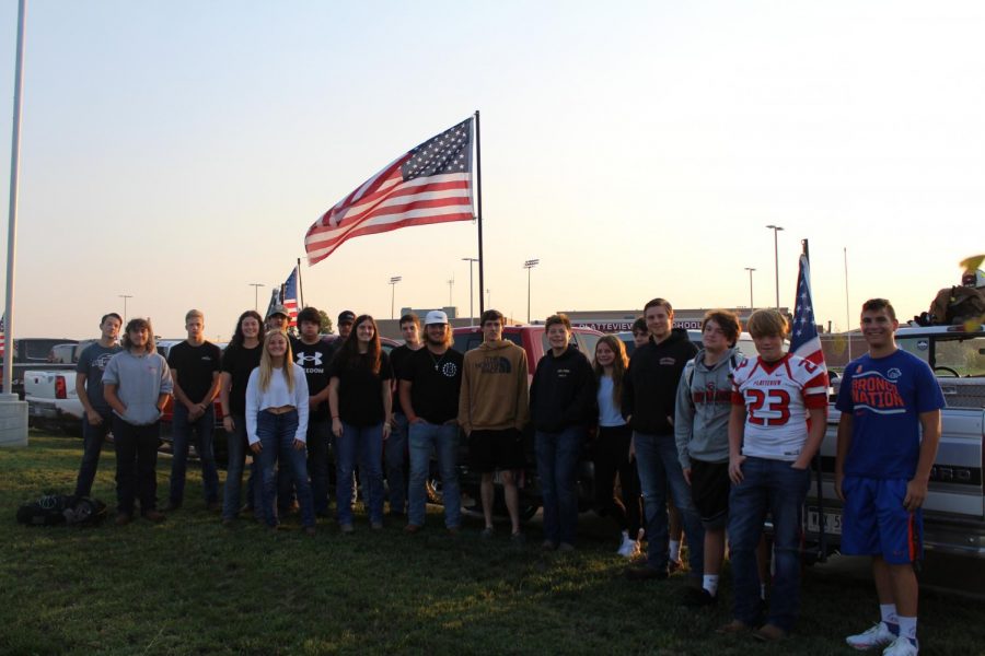 Platteview Students Fly Flags, Remembering 9/11