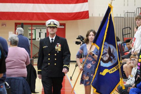 Veterans Honored at Platteview High School Program