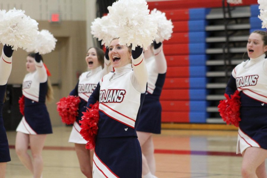 Podcast: Cheer Prepares for State, Bonding throughout the Season