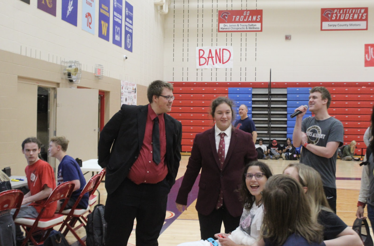 Kaden Slaughter (left) and Sprout Carman (right) hang out at the Mario Kart tournament at Platteview